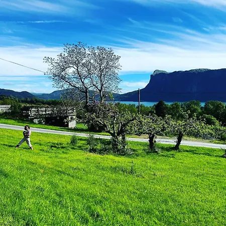 Oen - 2 Hébergement de vacances Sorbo