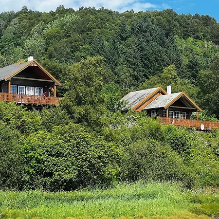 Oen - 2 Hébergement de vacances *